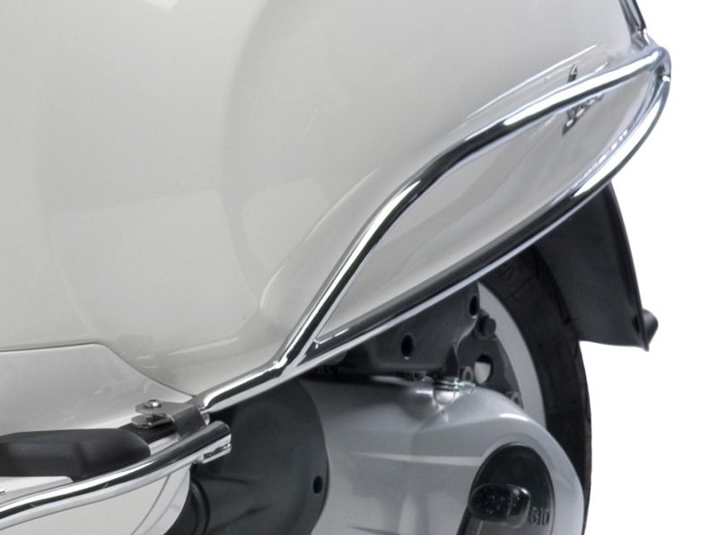 Barres de protection arrière chromées - Vespa Primavera & Sprint