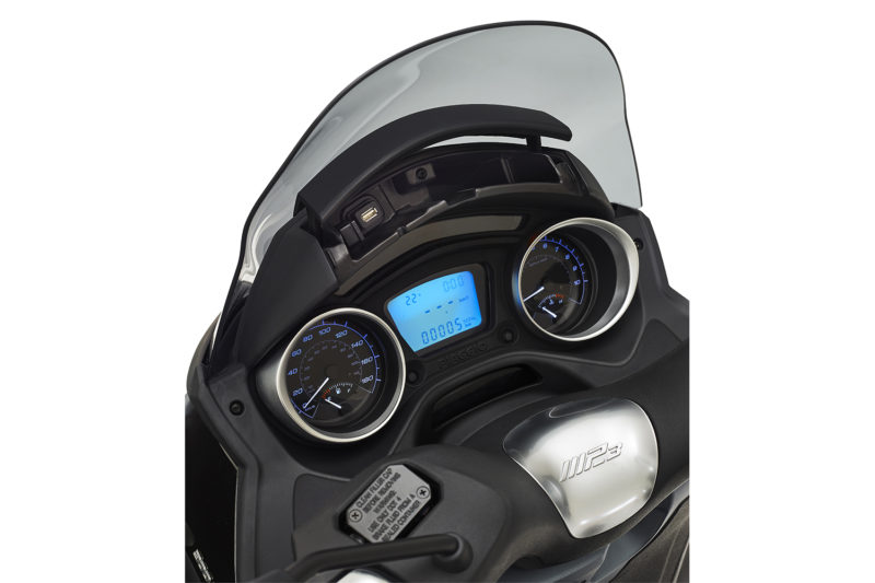 MP3 300 HPE SPORT (E5) – Image 9
