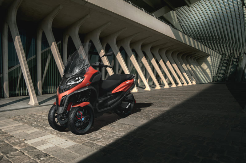 Piaggio MP3 400 SPORT 2022 – Image 2
